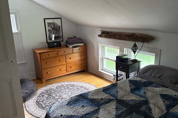 House sit in Skaneateles, NY, US