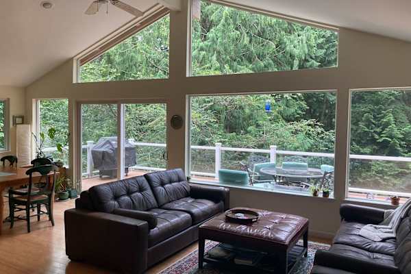 House sit in Bainbridge Island, WA, US