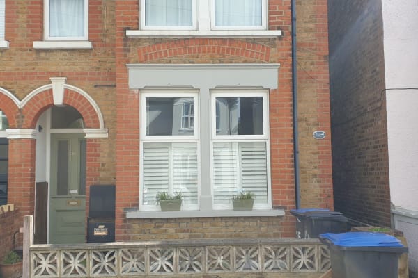 House sit in Enfield Town, United Kingdom