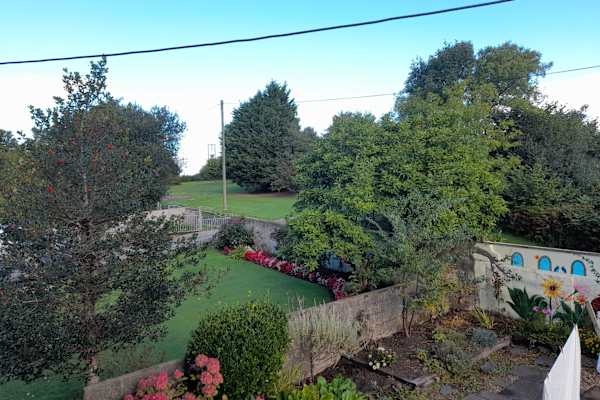 House sit in Bridgend, United Kingdom