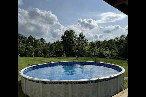 House sit in Centerville, TN, US