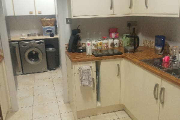 House sit in Frodsham, United Kingdom