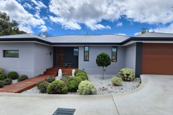 House sit in Hobart, TAS, Australia