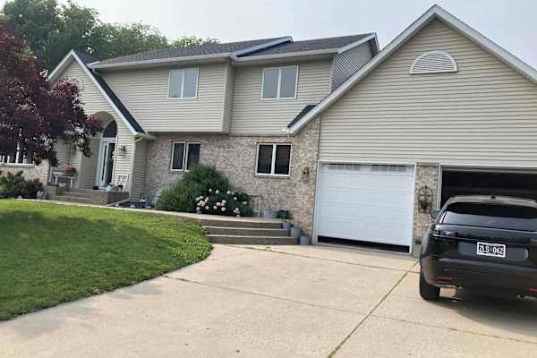 House sit in Hutchinson, MN, US