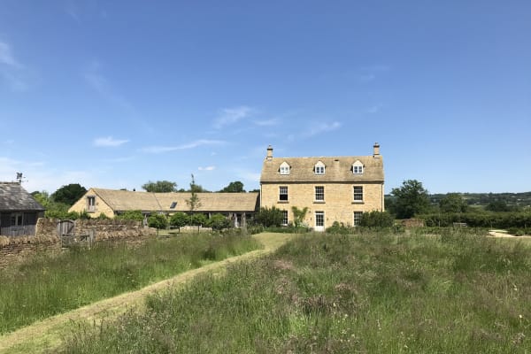 House sit in Bourton on the Water, United Kingdom