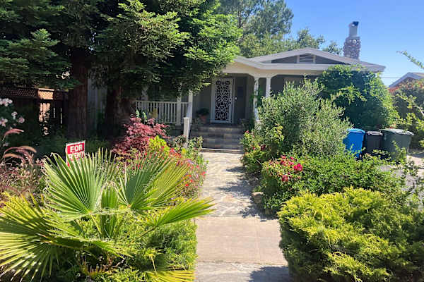 House sit in Redwood City, CA, US