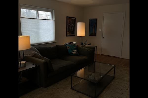 House sit in Bethesda, MD, US