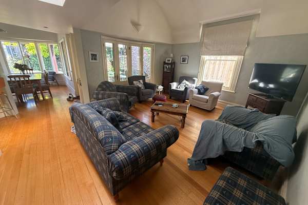 House sit in Melbourne, VIC, Australia