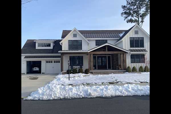 House sit in Lewes, DE, US