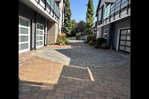 House sit in Sidney, BC, Canada