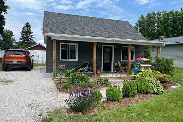 House sit in Little Current, ON, Canada