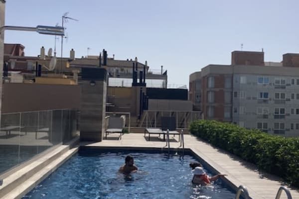 House sit in Barcelona, Spain
