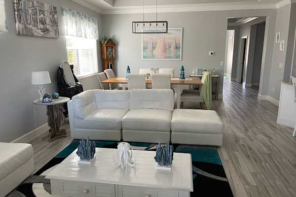 House sit in Daytona Beach, FL, US