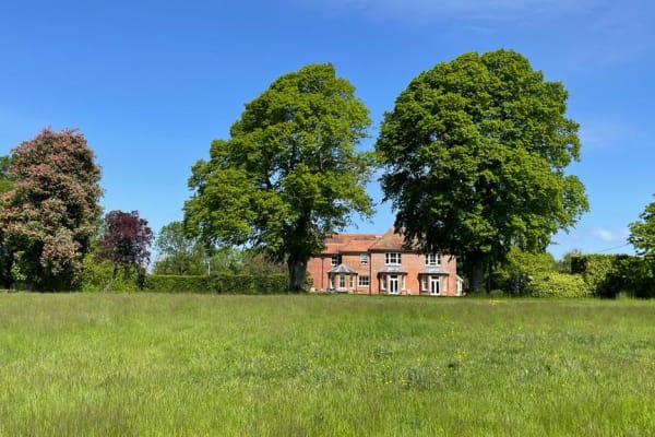 House sit in Swallowcliffe, United Kingdom