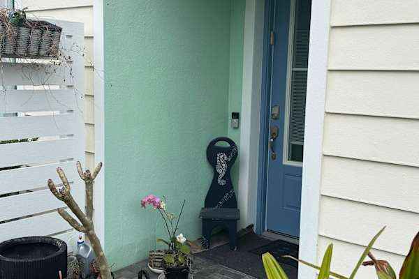 House sit in Daytona Beach, FL, US