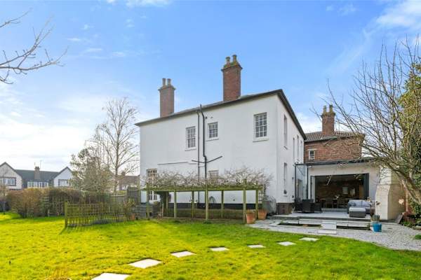 House sit in Royal Leamington Spa, United Kingdom
