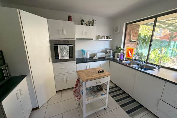 House sit in Perth, WA, Australia