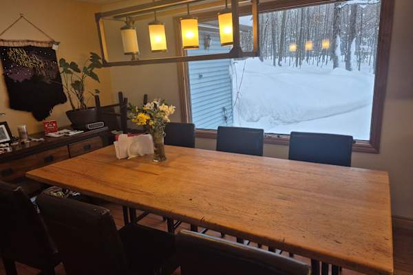 House sit in Parry Sound, ON, Canada