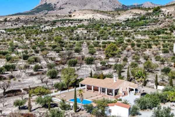 House sit in Vélez-Blanco, Spain