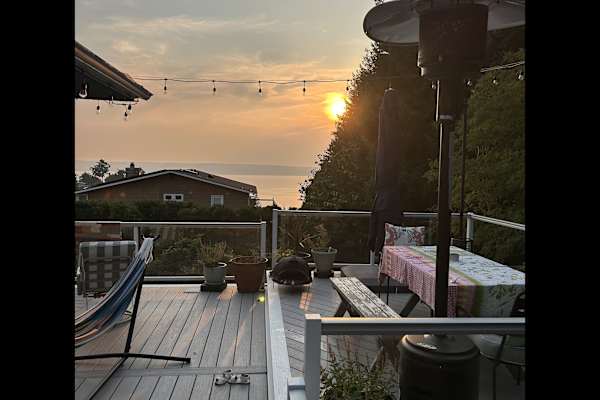 House sit in Burien, WA, US