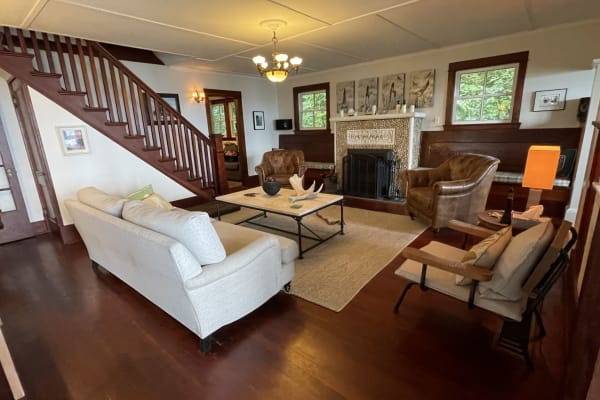 House sit in Normandale, ON, Canada