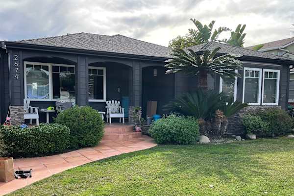 House sit in Costa Mesa, CA, US
