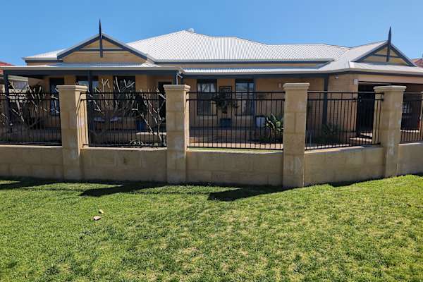 House sit in Joondalup, WA, Australia