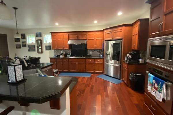 House sit in Renton, WA, US