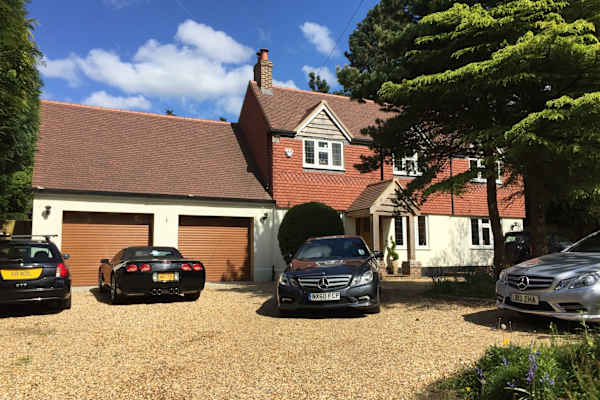 House sit in Farnham, United Kingdom