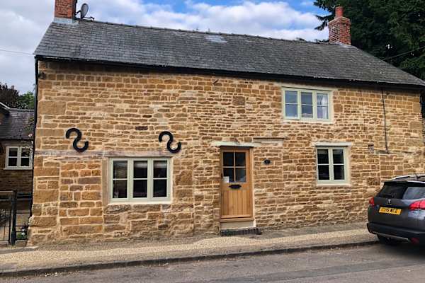 House sit in Wilbarston, United Kingdom