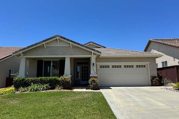 House sit in Temecula, CA, US