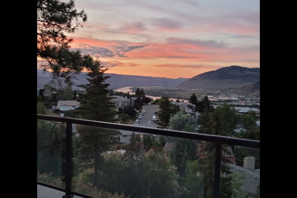 House sit in Kamloops, BC, Canada