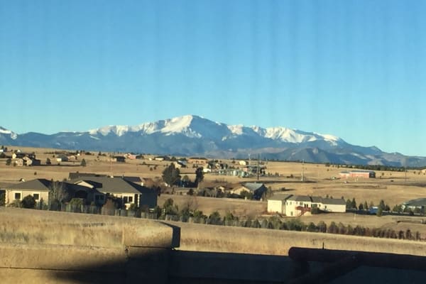 House sit in Monument, CO, US