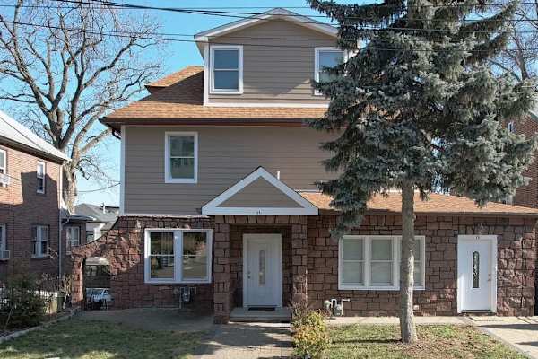 House sit in Edgewater, NJ, US