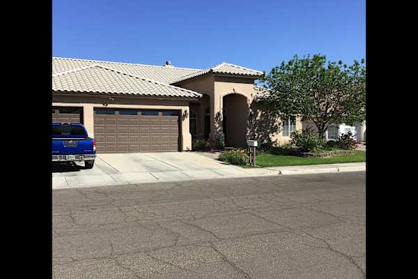 House sit in Yuma, AZ, US