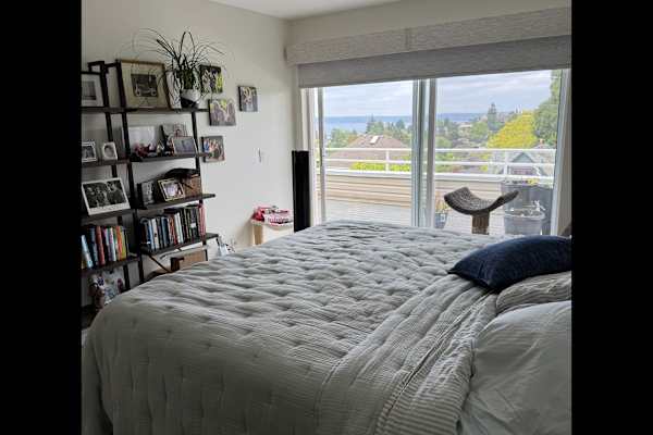 House sit in Seattle, WA, US