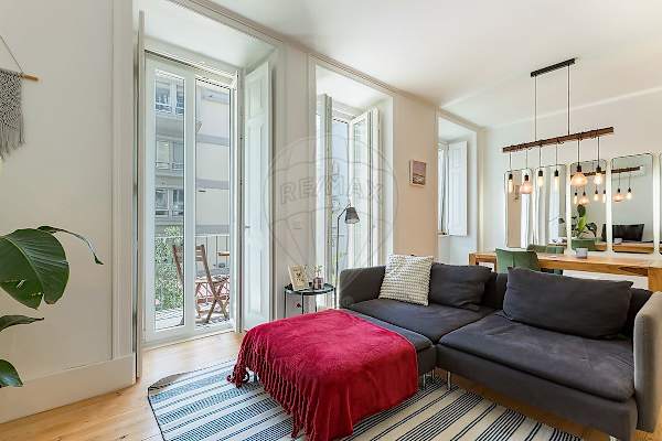 House sit in Lisbon, Portugal