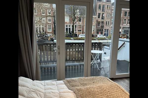 House sit in Amsterdam, Netherlands