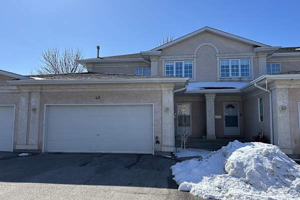 House sit in Winnipeg, MB, Canada