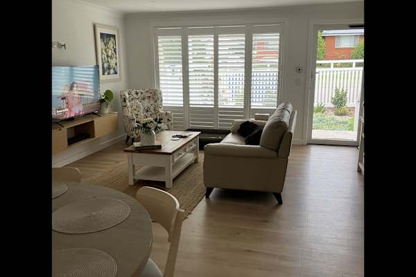 House sit in Central Coast, NSW, Australia