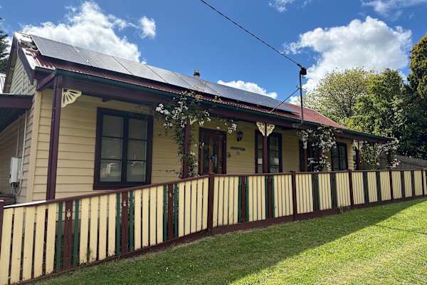 House sit in Daylesford, VIC, Australia