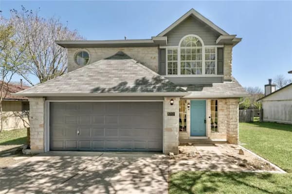 House sit in Austin, TX, US
