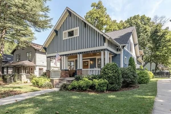 House sit in Charlotte, NC, US