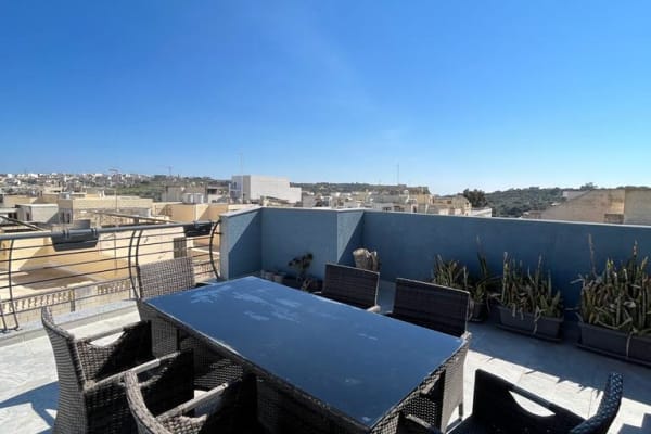 House sit in Qrendi, Malta