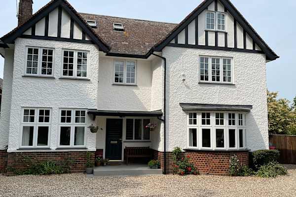 House sit in Royston, United Kingdom