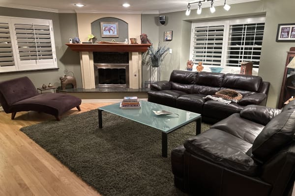 House sit in Lakewood, CO, US