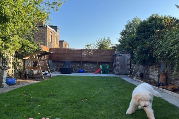 House sit in Hanwell, United Kingdom