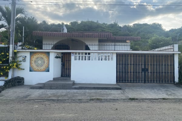 House sit in Jipijapa, Ecuador