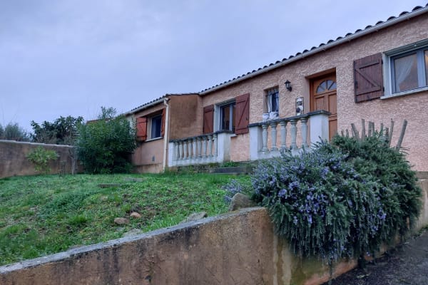 House sit in Carcassonne, France