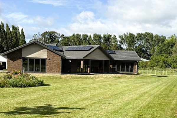 House sit in Kahutara, New Zealand